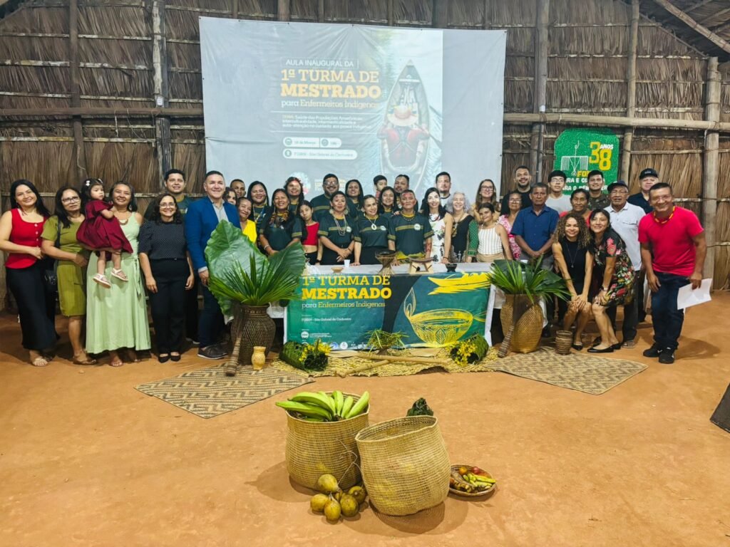 Amazonas tem primeira turma de mestrado para enfermeiros indígenas do país